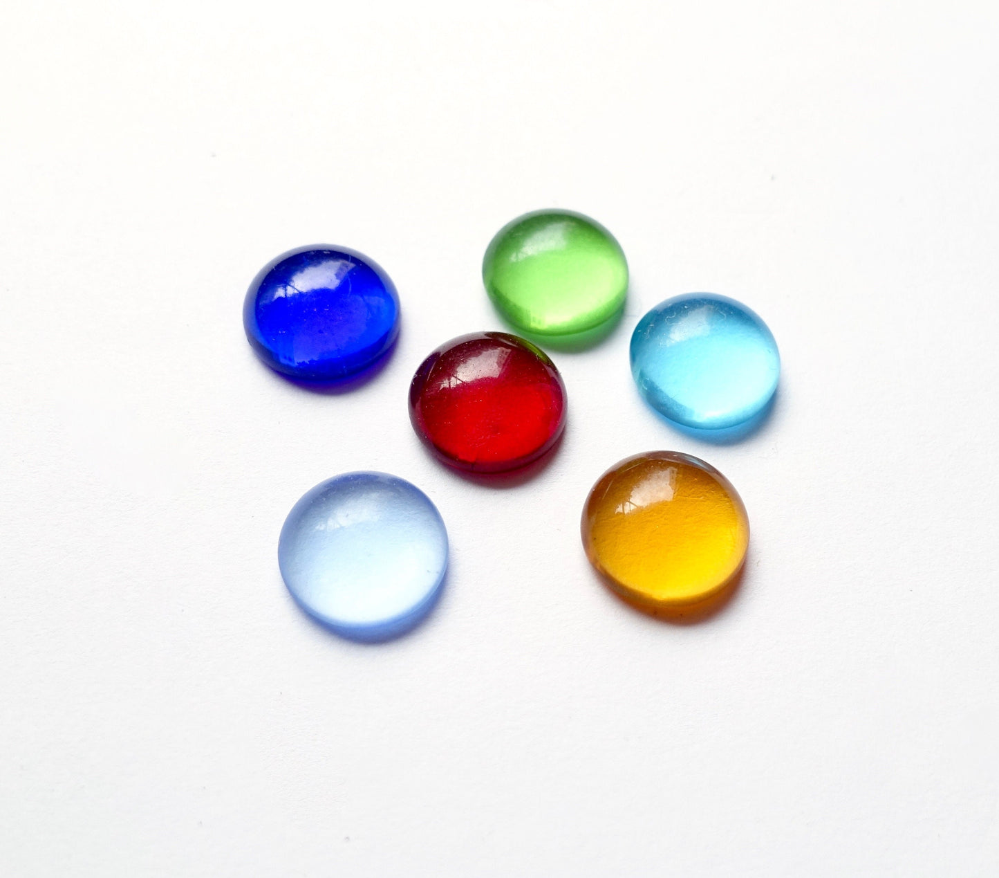 12 Cabochons 11mm rund transparent bunt