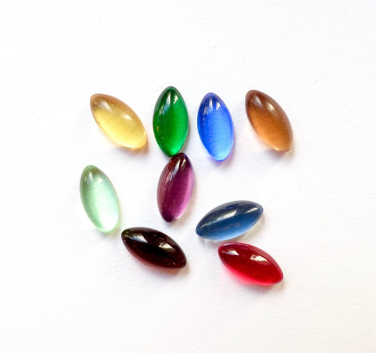 48 cabochons Navette 8x4mm transparent bunt mix