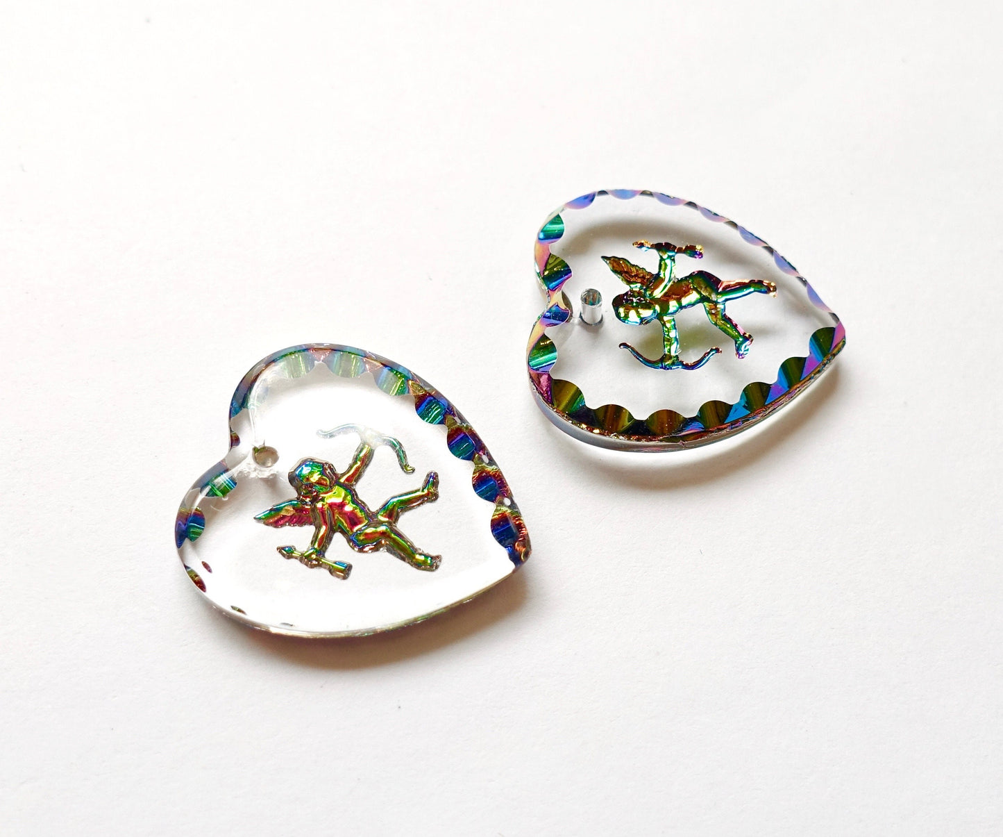 2 Amor Herz Anhänger 20x18mm Iridis