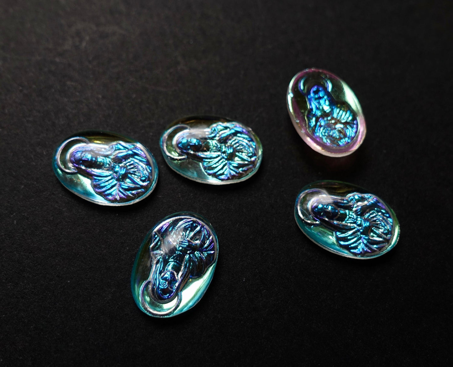 6 Cabochons Maria Oval 14x10mm Aurora borealis