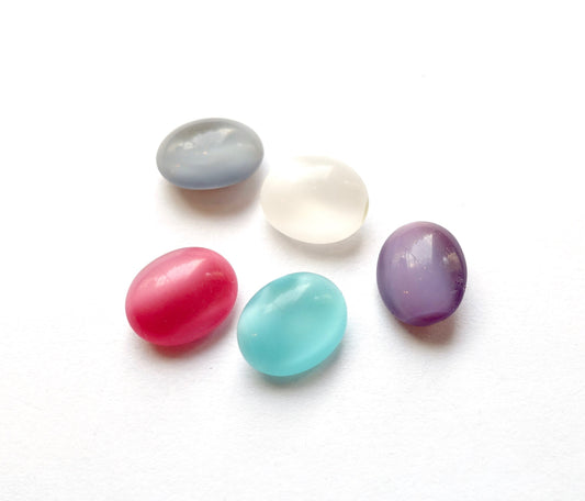 24 Schmucksteine 10x8mm oval Mondschein mix
